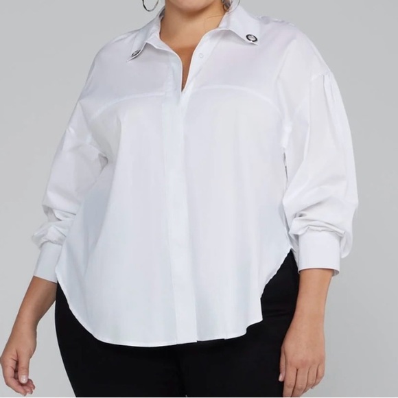 Women's White Button-Up Blouse - Picture 1 of 4